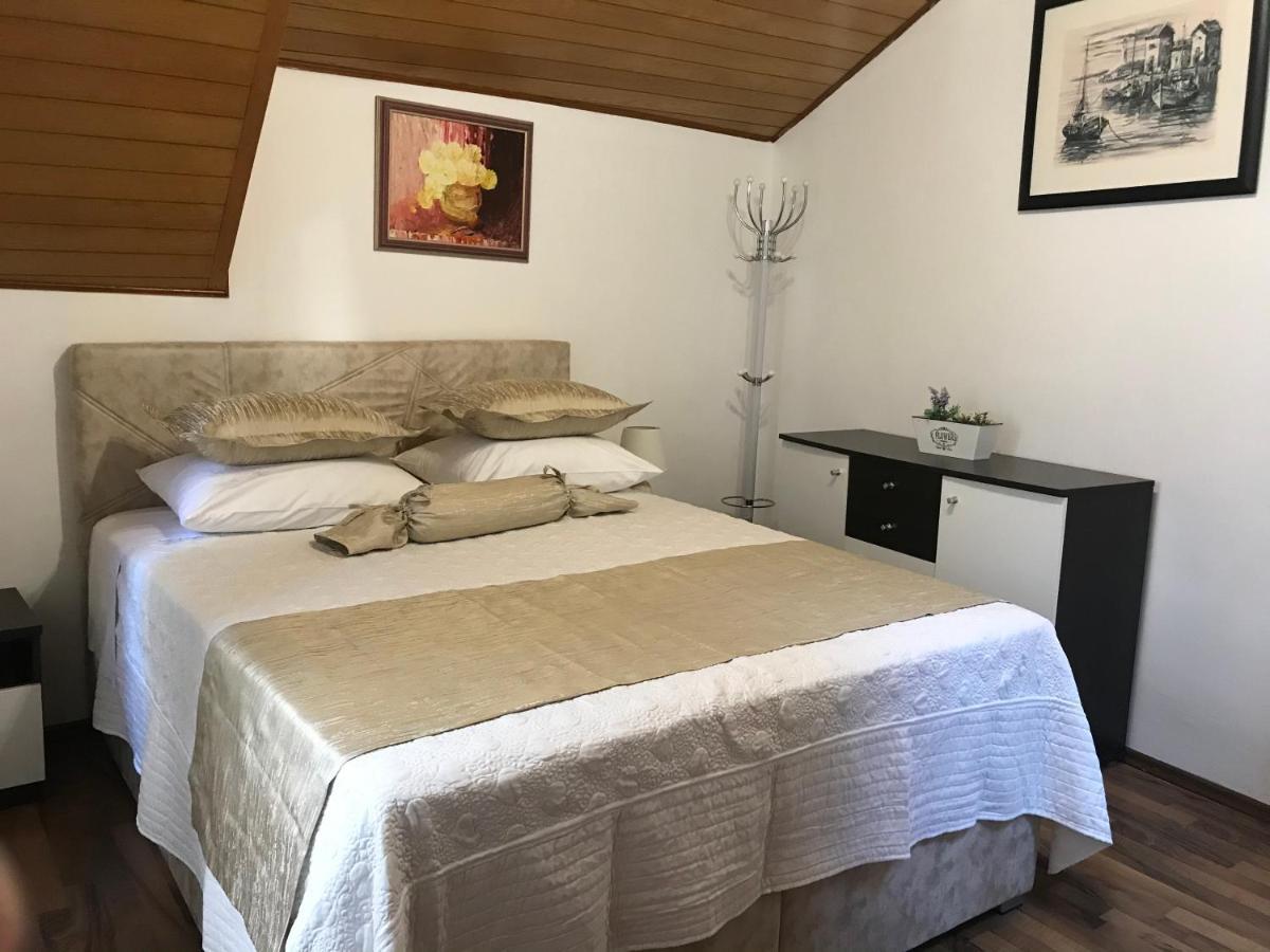 Center Apartment Neno Split Exterior foto