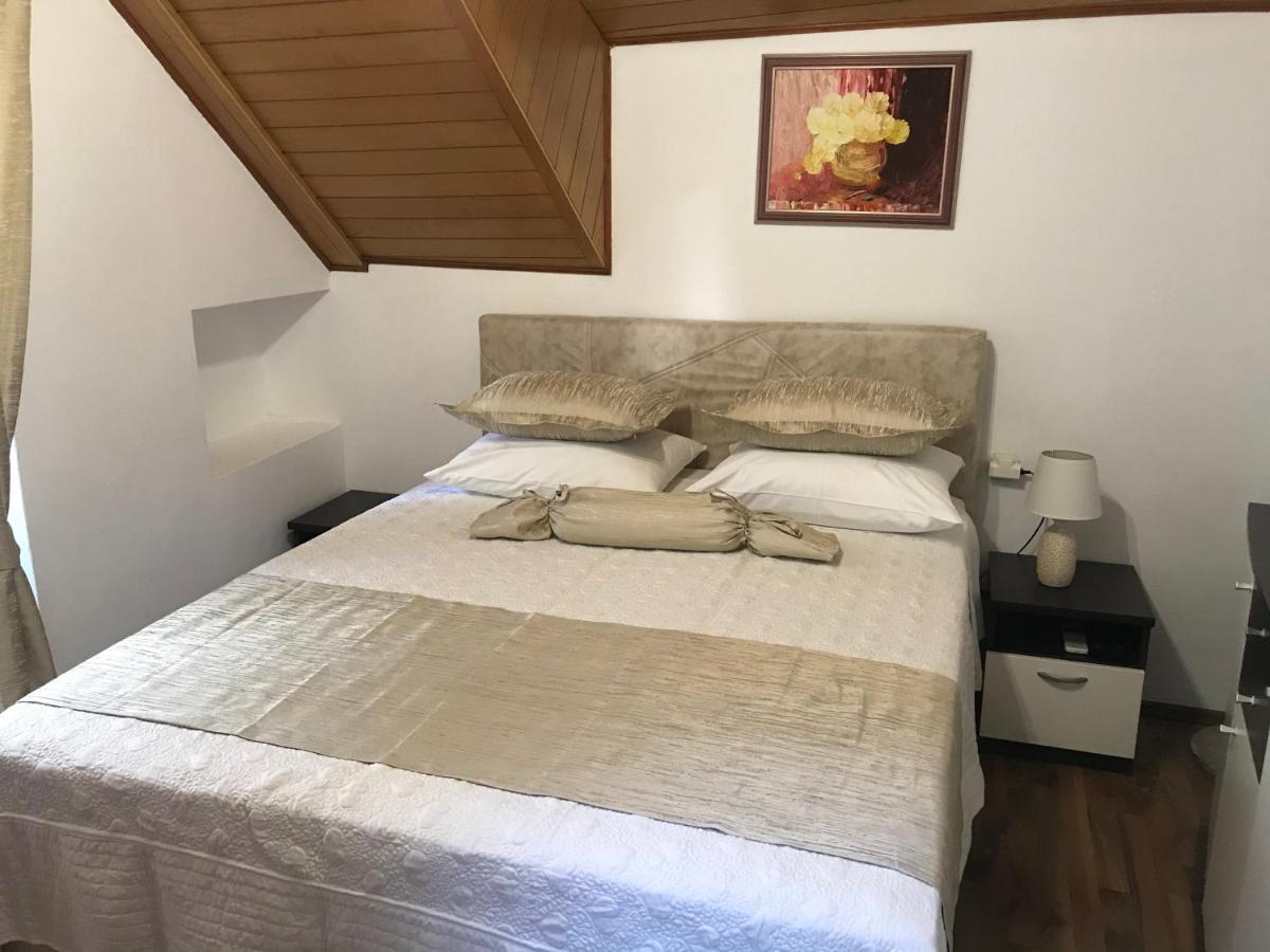 Center Apartment Neno Split Exterior foto